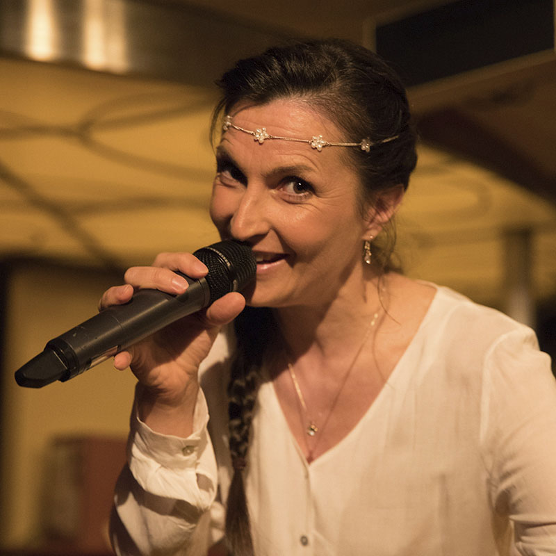 Kathrin CLara Jantke bei Ihrem Konzert auf der Aros Riva